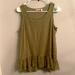 Logo sleeveless green dot peplum tank